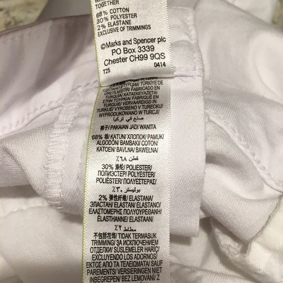 HP #106🎉🎉🎉 Crop white capris US Sz 16 by M&S - Picture 3 of 7